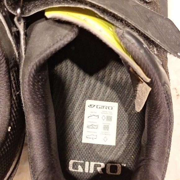 Mens Giro leather hook and loop bike shoes size 10.25